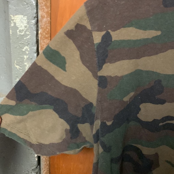 Camo Medium Vans T-shirt - Picture 4 of 6
